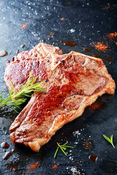 Primer Plano Listo Para Cocinar Carne Fresca Con Sabor Polvo — Foto de Stock