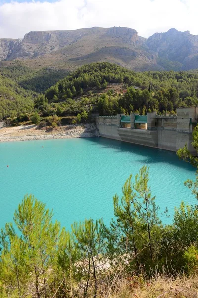 España Costa Blanca Guadalest Leerer Stausee —  Fotos de Stock