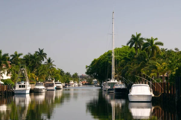 Yachts Sur Canal Fort Lauderdale — Photo