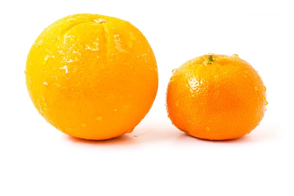 Fruta Naranja Fresca Sobre Fondo Blanco —  Fotos de Stock
