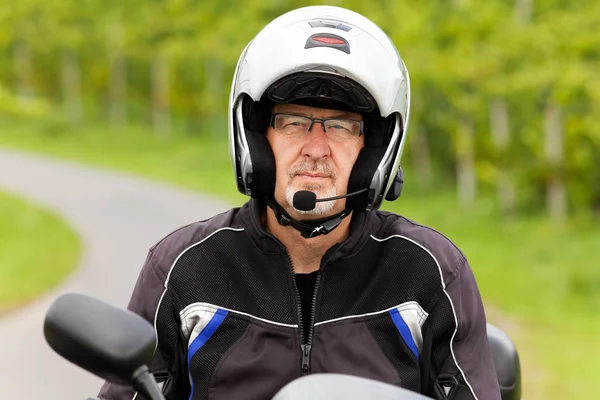 Portret Van Een Jonge Vrouw Helm Zonnebril Met Een Headset — Stockfoto