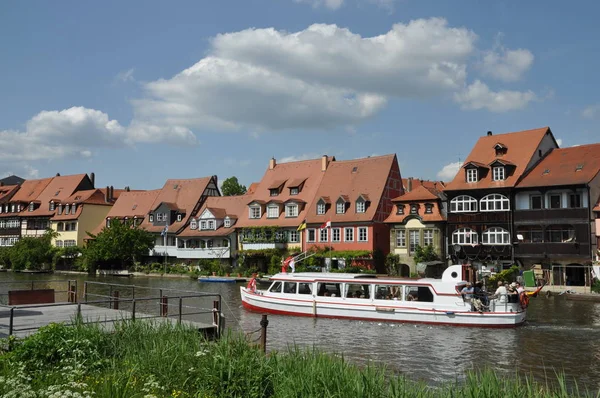 Regnitz Bamberg Franconia Bajorország Folyó Patak Hajó Kirándulóhajó Ház Kis — Stock Fotó