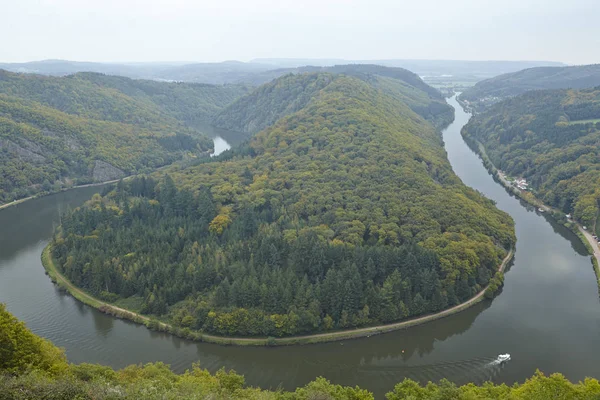 Die Saarschleife Saarland Bei Mettlach Bei Strahlendem Sonnenschein — Stockfoto