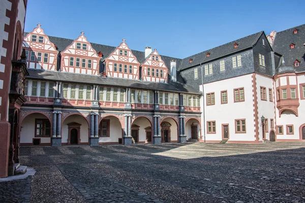 Großes Schloss Lahn — Stockfoto