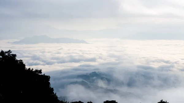 Krajina Mrak Nad Cordillera Ráno Vysoké Hory Pohledu Huai Nam — Stock fotografie