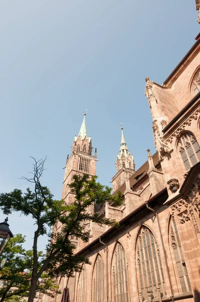 Die Erste Lawrence Kirche Nürnberg — Stockfoto