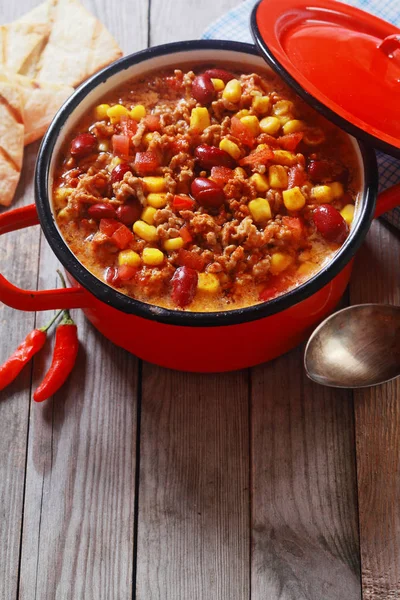 Mouth Watering Hot Meaty Dish Red Pot Placed Wooden Table — Foto de Stock