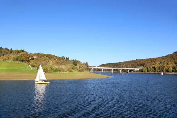 Una Vista Sul Lago Montagna — Foto Stock