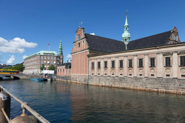 Canale Holmes Kirke Nel Copenhagen Centrale — Foto Stock