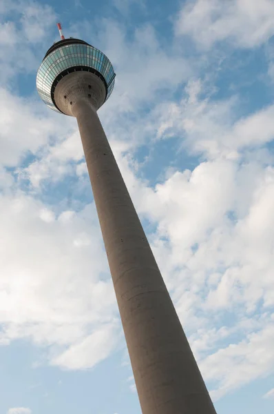 Torre Del Rin Düsseldorf — Foto de Stock