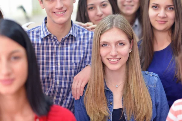 Gelukkig Jong Tieners Groep School Veel Plezier Een Leren Lessen — Stockfoto