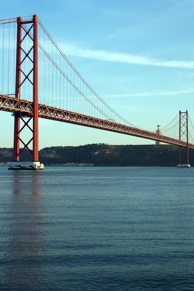 Aprile Ponte Lisbona Portogallo — Foto Stock