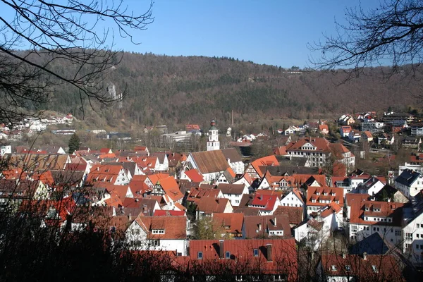ブラウベレン Blaubeuren ドイツ バーデン ヴュルテンベルク州ウルム近郊のアルブドナウ県の町 — ストック写真