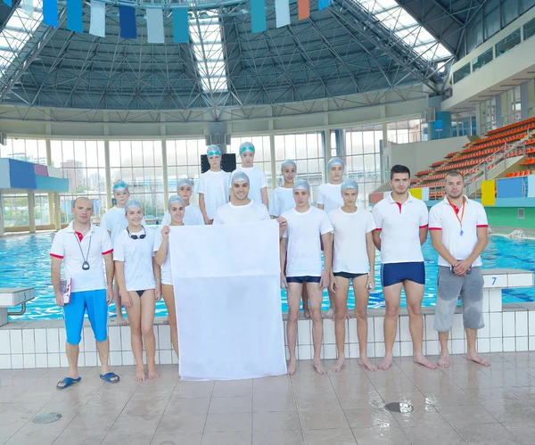 Grupo Niños Felices Niños Clase Piscina Aprendiendo Nadar — Foto de Stock