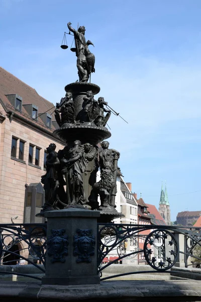 Tugendbrunnen Kašna Norimberk Architektura Franko Bavorsko Centrum Lorenzer Platz Historické — Stock fotografie