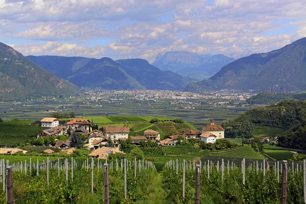 Widok Bolzano Kierunku Eppan — Zdjęcie stockowe