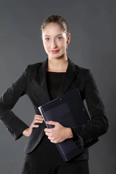 Porträt Einer Geschäftsfrau Bei Der Arbeit — Stockfoto