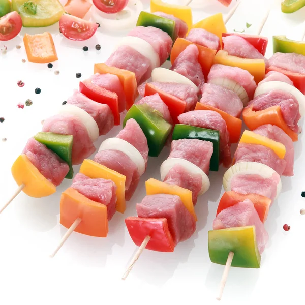 Läckra Okokt Kebab Redo För Grillning Med Tärnat Kött Färgglada — Stockfoto