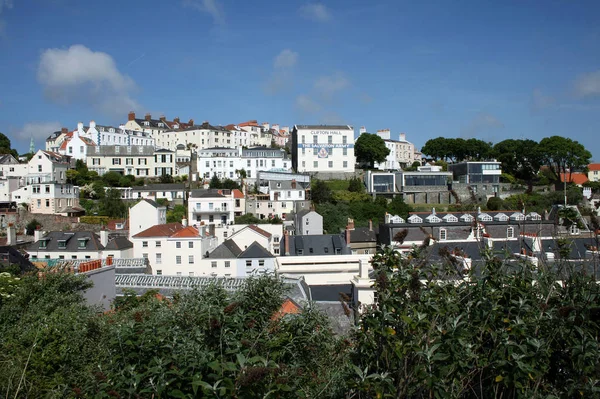 Cityscape Peter Port Guernsey United Kingdom — Foto de Stock