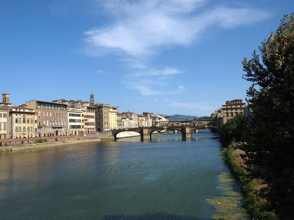 Florença Edifícios Longo Arno Vistos Oltrarno — Fotografia de Stock