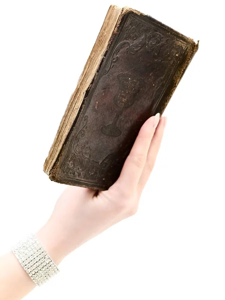 Livro Velho Mão Mulher Contra Fundo Branco — Fotografia de Stock