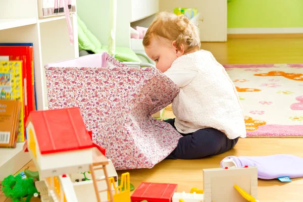 Klein Auf Entdeckungstour Kinderzimmer — Stockfoto