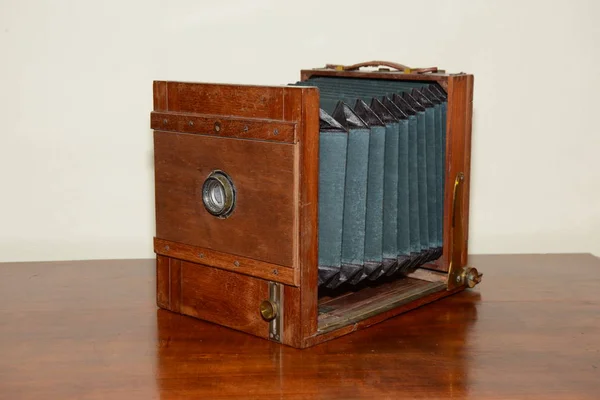 베이스 카메라 카메라 카메라 카메라 역사적 1900 세기의 카메라 — 스톡 사진