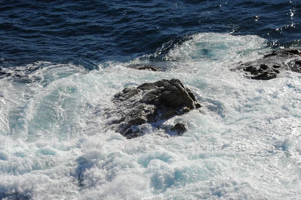 Κύματα Στη Μεσόγειο Ισπανία — Φωτογραφία Αρχείου