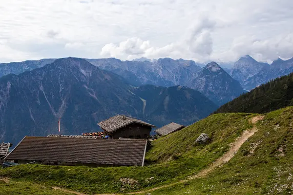 Vue Panoramique Sur Paysage Alpin Majestueux — Photo