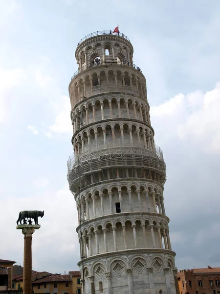 Krzywa Wieża Pizie Jeden Niewielu Najbardziej Rozpoznawalnych Budynków Świecie — Zdjęcie stockowe