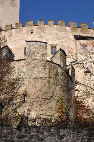 Malebný Pohled Majestátní Středověkou Hradní Architekturu — Stock fotografie