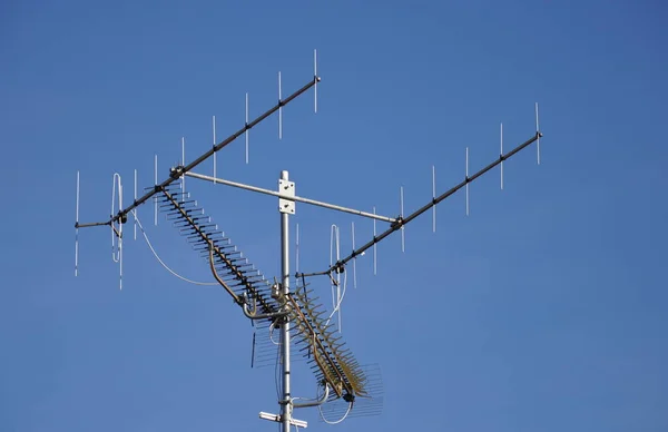 Comunicación Transmisión Torre Línea Eléctrica —  Fotos de Stock