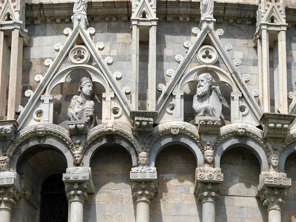 Pisa Baptisterio Diversidad Ornamentos Arquitectónicos — Foto de Stock