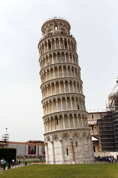 Пизанская Башня — стоковое фото