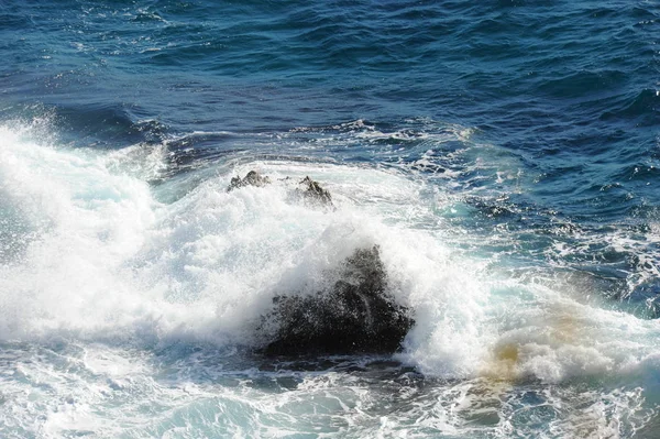 Середземноморських Хвиль — стокове фото