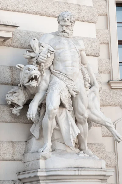 ヘラクレスによるヒッポリテの殺害 — ストック写真