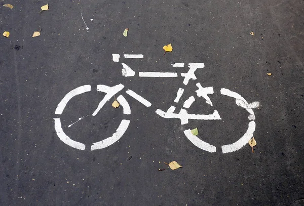 Fietsbord Geschilderd Asfaltpunten — Stockfoto