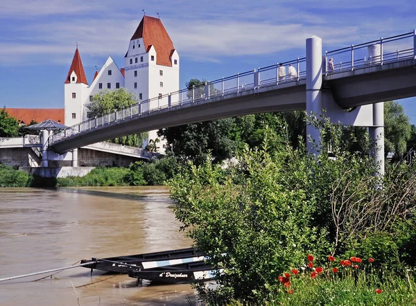 Kładka Dla Pieszych Zamek Donau Ingolstadt — Zdjęcie stockowe