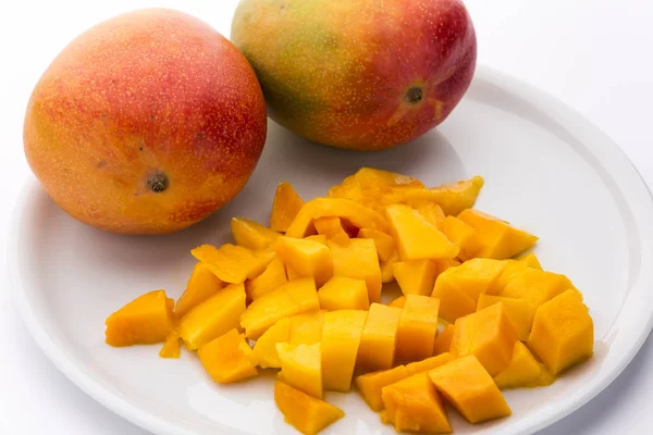 Tangerine Diced Fruit Flesh Ripe Mango Placed White Plate Two — Stock Photo, Image