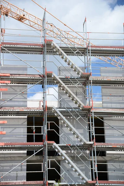 Bauen Hochbau Hausbau Bau Bauindustrie Bauindustrie Haus Haus Gerüst Gerüst — Stockfoto