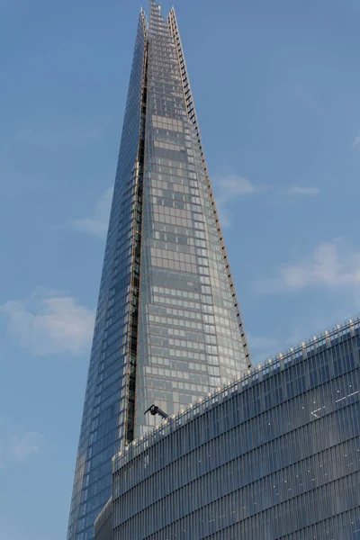 Close London Shard — стоковое фото