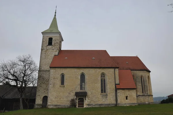 Vacker Utsikt Över Gamla Kyrkan — Stockfoto