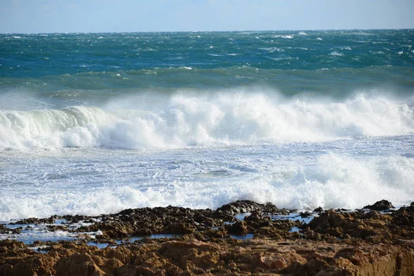 Bølger Middelhavet Vann – stockfoto