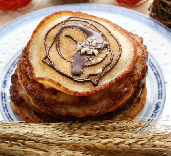 Frisch Gebackene Käsekuchenscheiben — Stockfoto