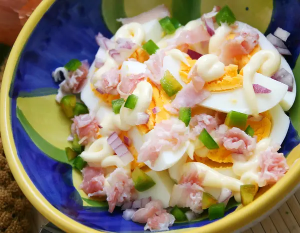 Close Uitzicht Verse Smakelijke Salade — Stockfoto