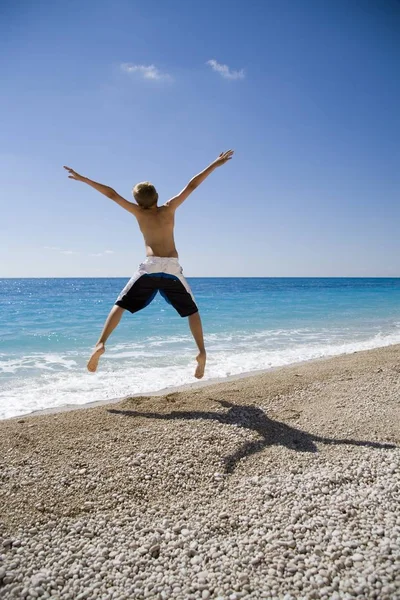 Boy Jumping Beach — Stock Photo, Image