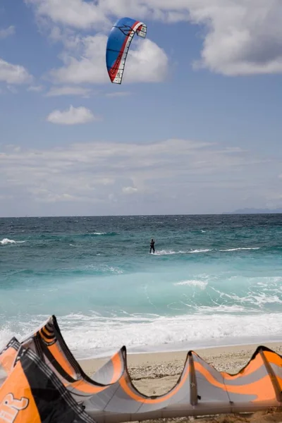 Surfista Aquilone Azione Sul Mare Ionico Grecia — Foto Stock