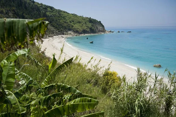 ギリシャのレフカス島のカラミッツィのビーチは — ストック写真