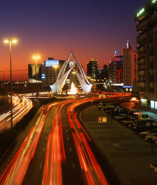Dubai Clock Tower Night Traffic Traffic Lights Lighting City City — стоковое фото