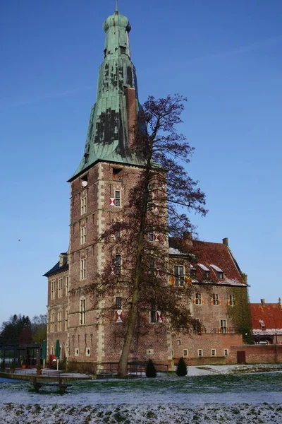 Kasteel Raesfeld Toren Vlag — Stockfoto